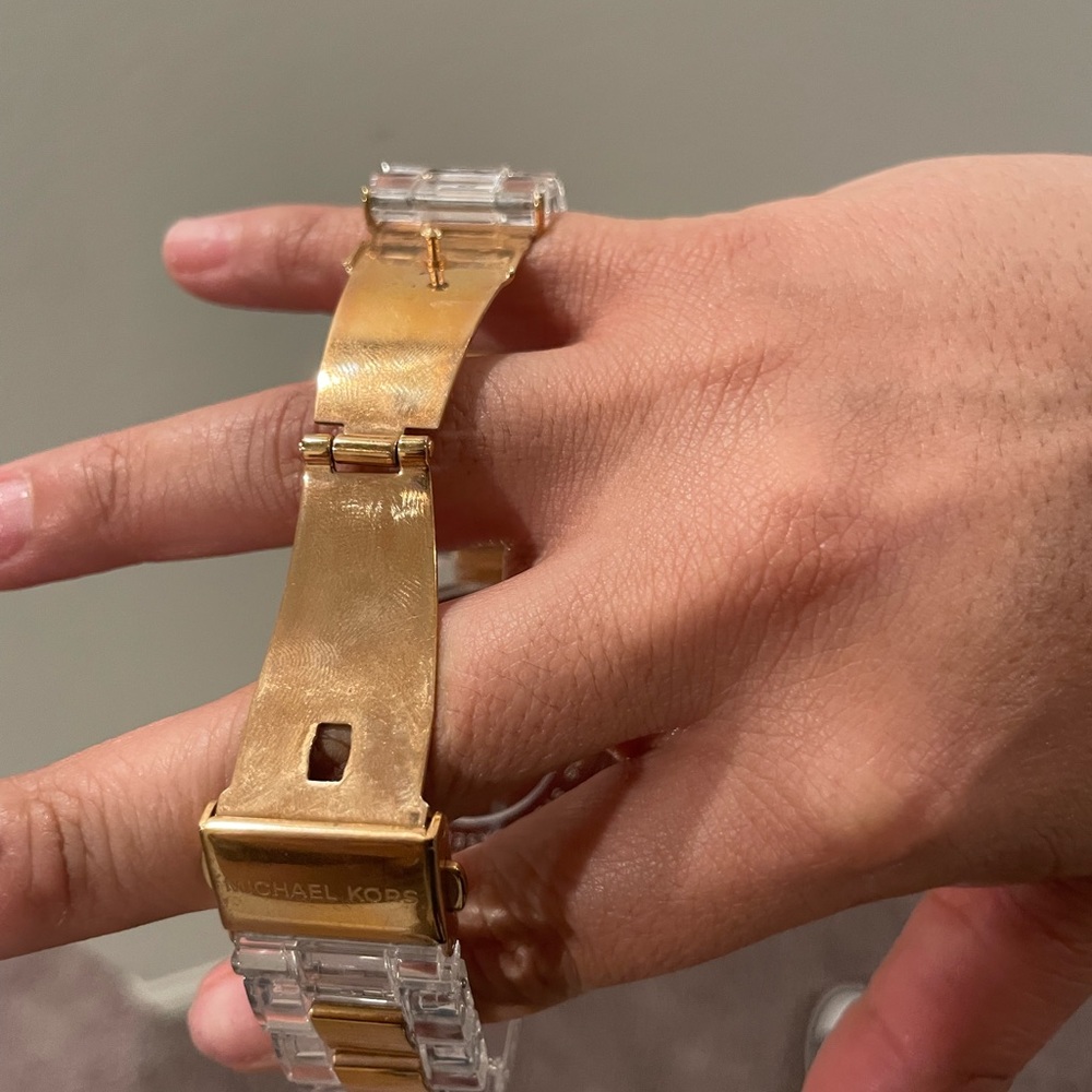 Mk watch - Picture 2 of 5
